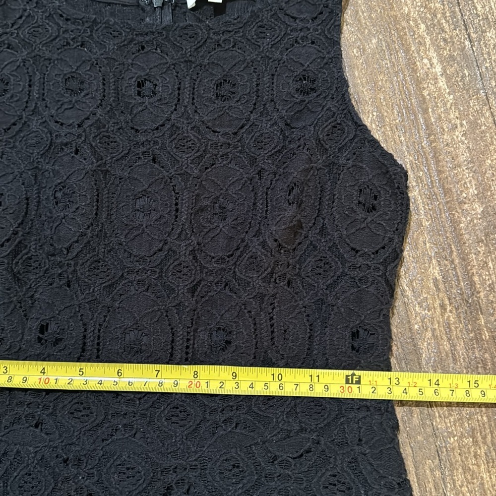 BB‎ Dakota Black Lace Sleeveless Dress - Picture 16 of 16